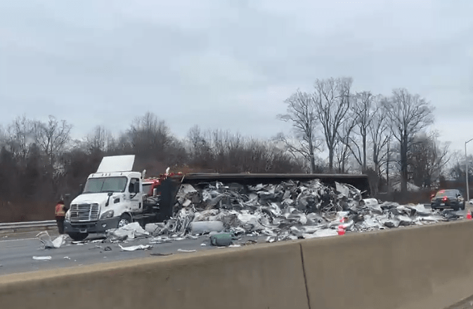 Cleanup underway after tractor-trailer overturns on I-495 in Montgomery County